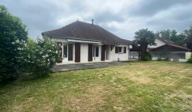  Property for Sale - Villa - proximite-oloron-sainte-marie  
